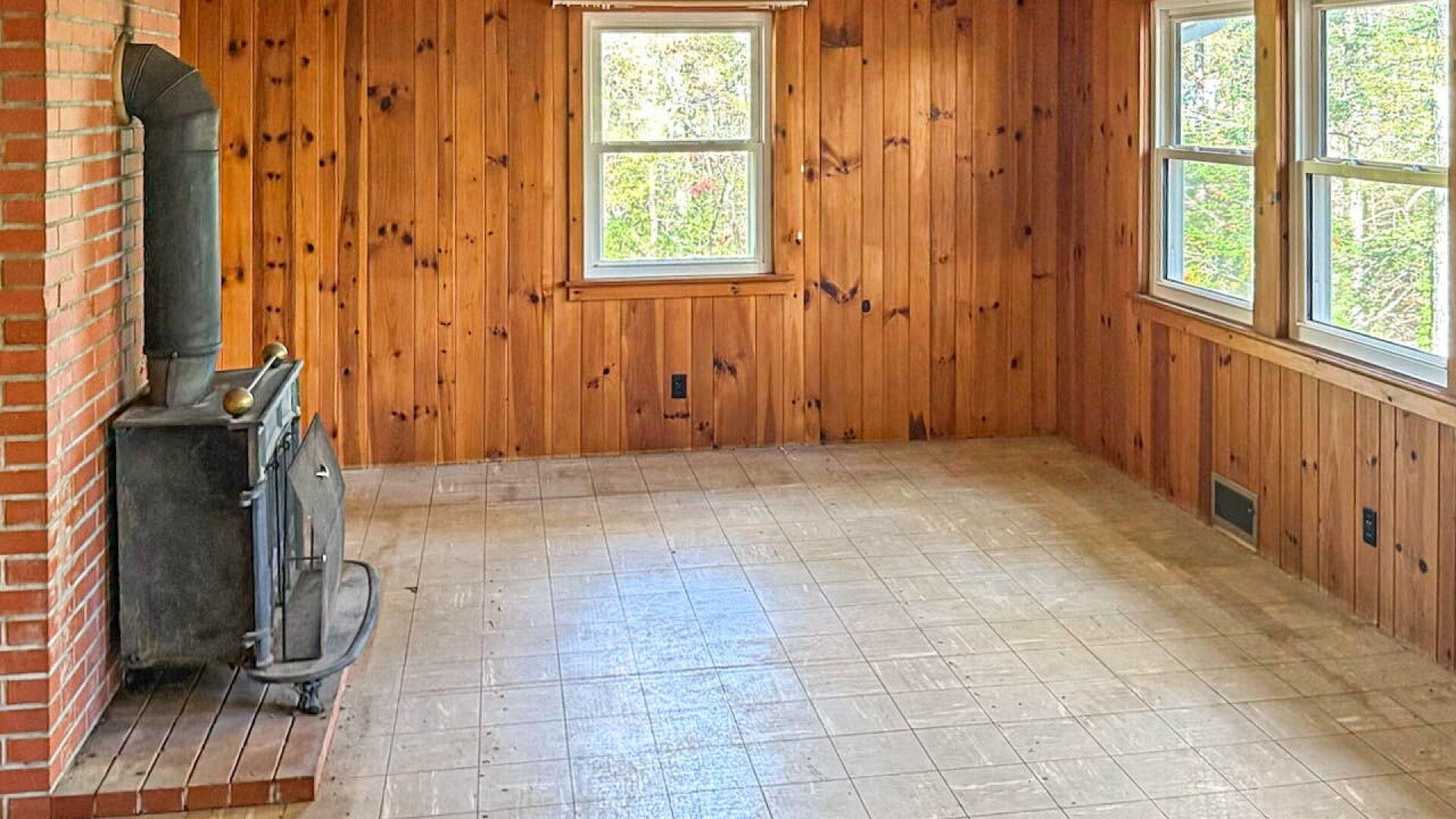 522 Jervey Road Landrum, SC 29356 - Photo 7 of 36