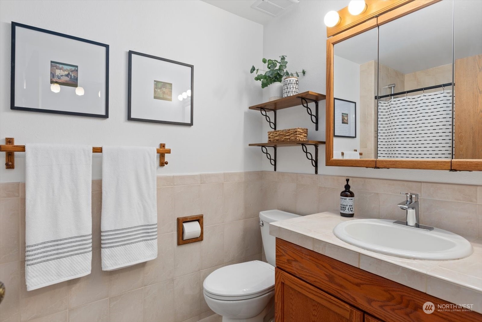 8723 238th Street Southwest, Unit C4 Edmonds, WA 98026 - Photo 23 of 35 Gallery Image 23