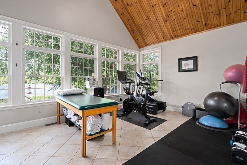 1 Gussett Road Wenham, MA 01984 - Photo 17 of 41