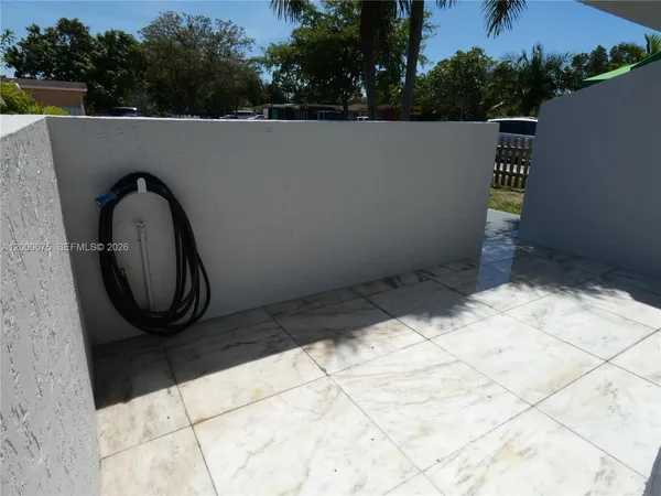 $3,895 | 14212 Northeast 4th Avenue, Miami, FL 33161