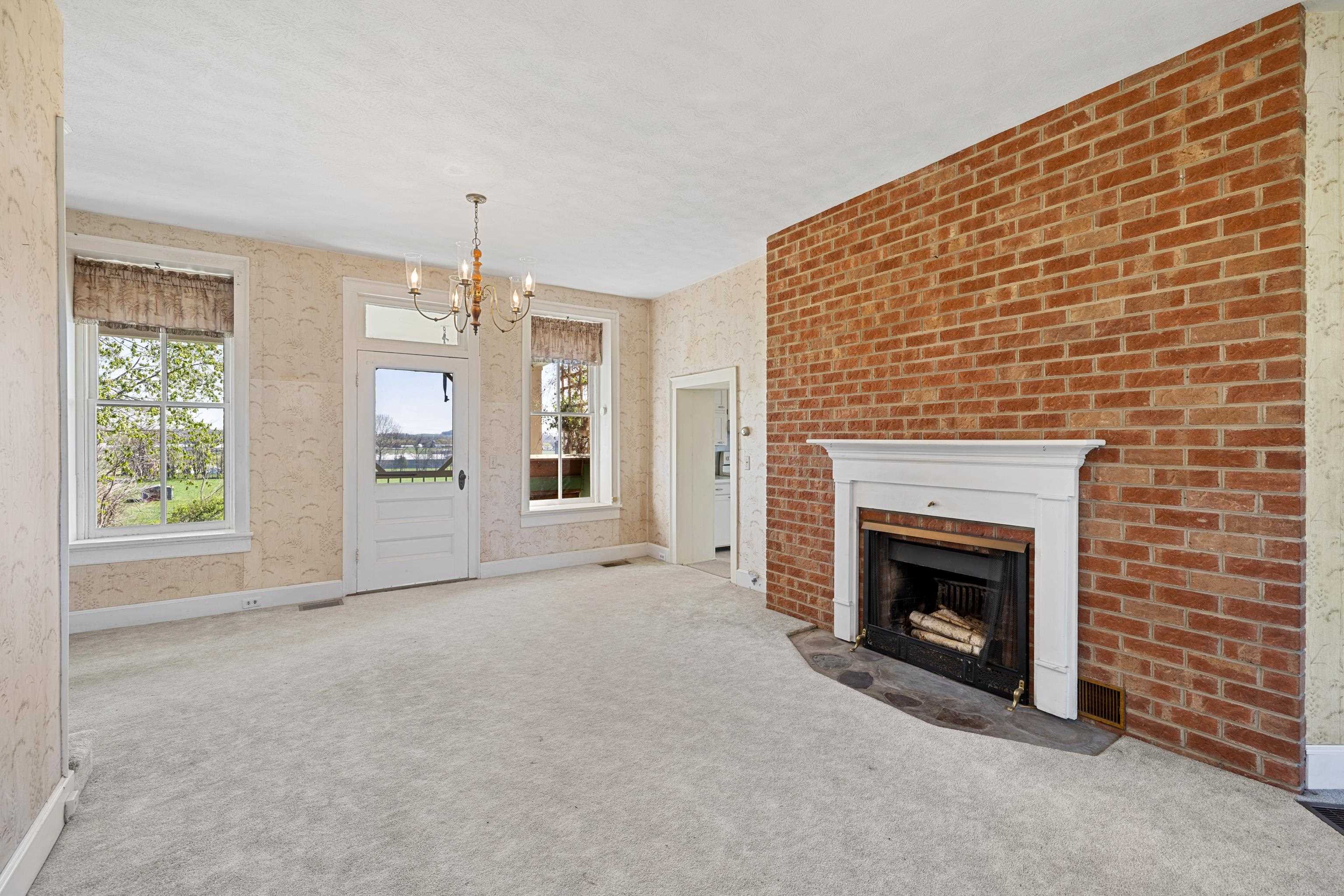 3599 Lumber Mill Road Dayton, VA 22821 - Photo 7 of 68