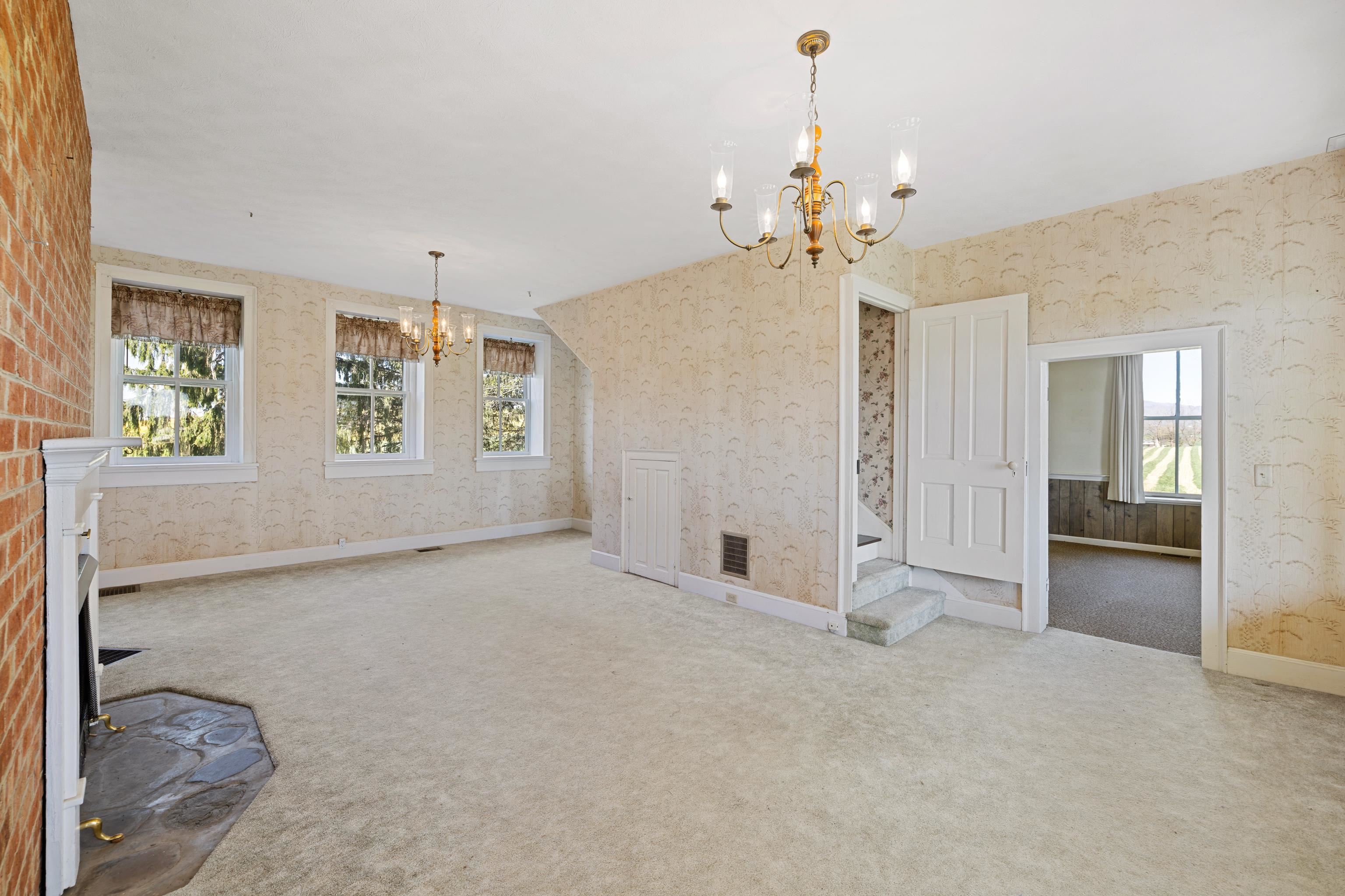 3599 Lumber Mill Road Dayton, VA 22821 - Photo 9 of 68