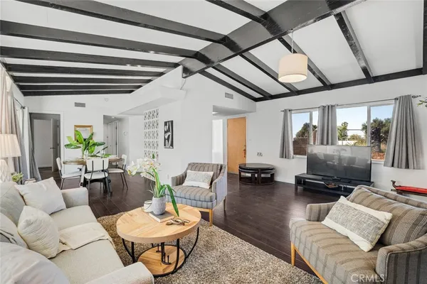 $899,000 | 3526 Loma View Drive, Altadena, CA 91001