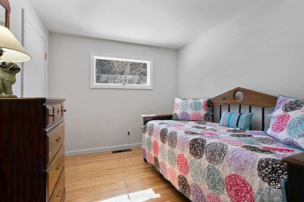 75 Range Road Concord, MA 01742 - Photo 19 of 32 Gallery Image 19