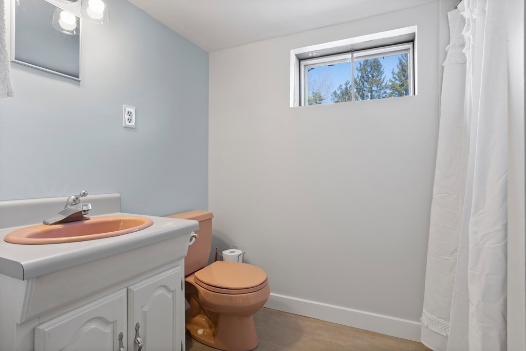 75 Range Road Concord, MA 01742 - Photo 23 of 32 Gallery Image 23