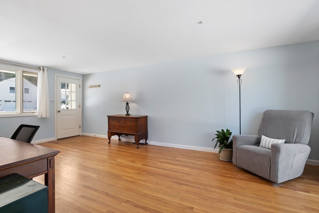 75 Range Road Concord, MA 01742 - Photo 3 of 32 Gallery Image 3