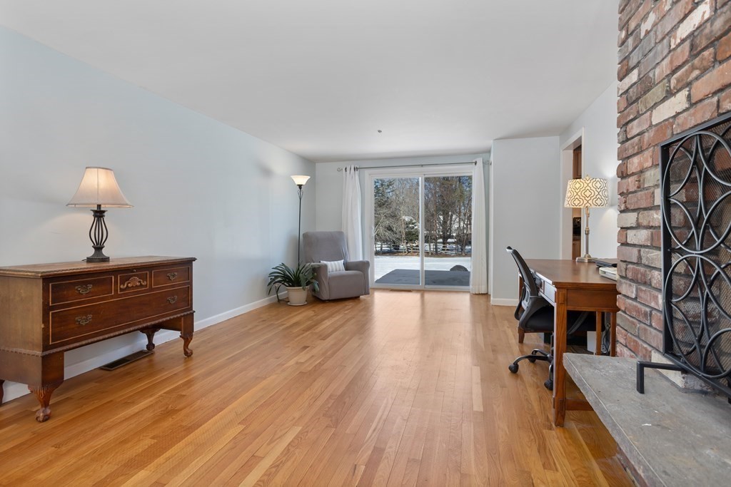 75 Range Road Concord, MA 01742 - Photo 4 of 32 Gallery Image 4