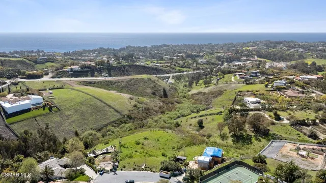$1,099,000 | 28912 Verde Mesa Lane, Malibu, CA 90265