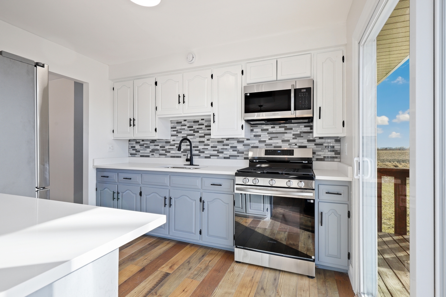 12005 Peterson Road Minooka, IL 60447 - Photo 8 of 36