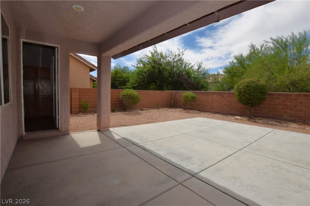 9191 Ridge Wolves Court Las Vegas, NV 89178 - Photo 63 of 73 great backyard