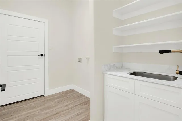 $375,000 | 3725 Creek View Drive, McKinney, TX 75071