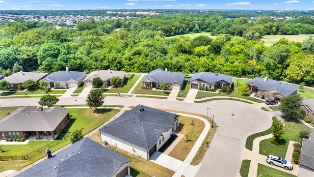 $375,000 | 3725 Creek View Drive, McKinney, TX 75071