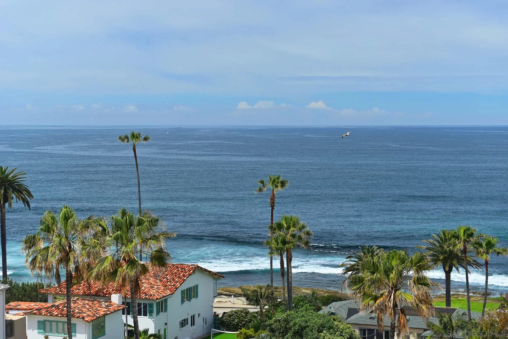 464 Prospect Street, Unit 101 La Jolla, CA 92037 - Photo 43 of 43 a view of a house with a garden