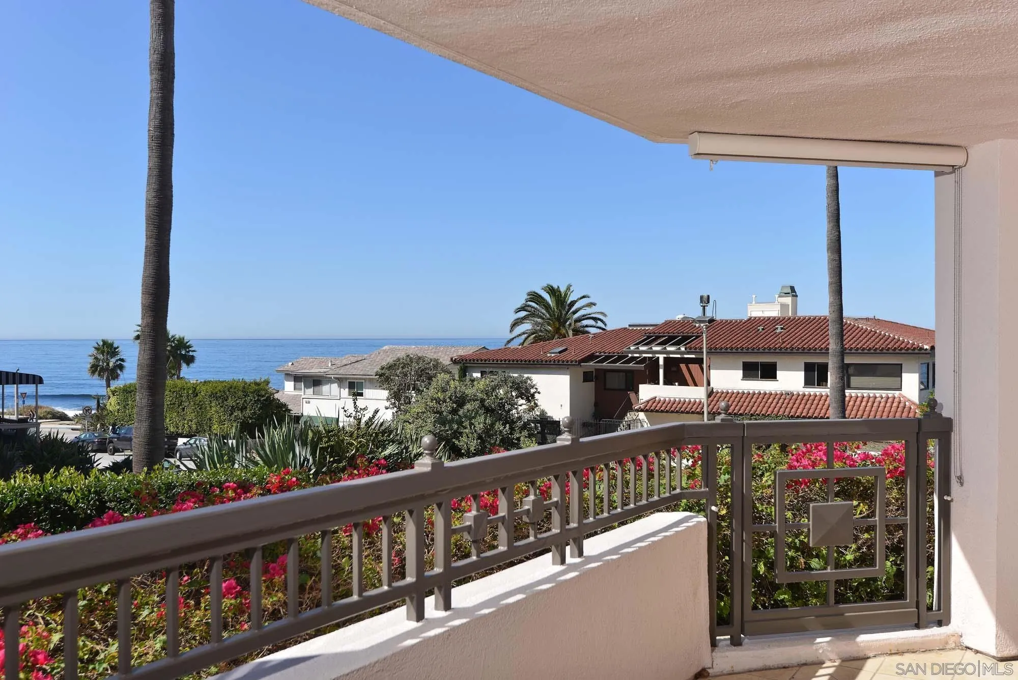 464 Prospect Street, Unit 101 La Jolla, CA 92037 - Photo 5 of 43