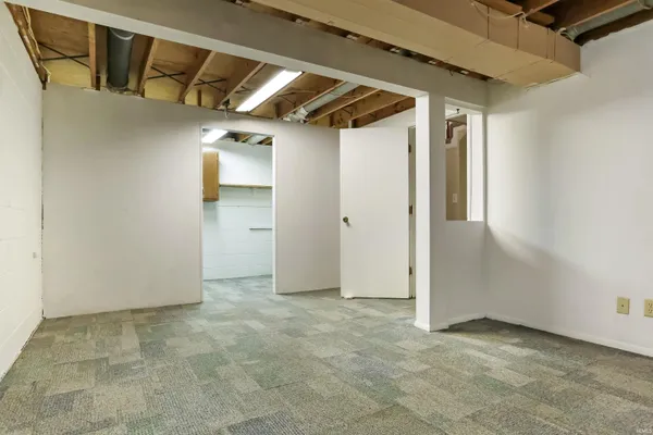 $245,000 | 6677 Concord Drive, Newburgh, IN 47630