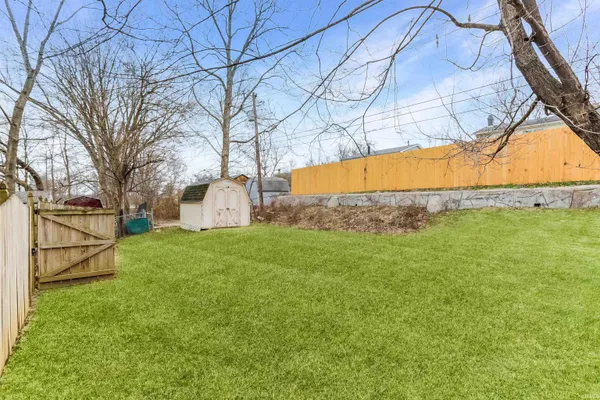 $245,000 | 6677 Concord Drive, Newburgh, IN 47630