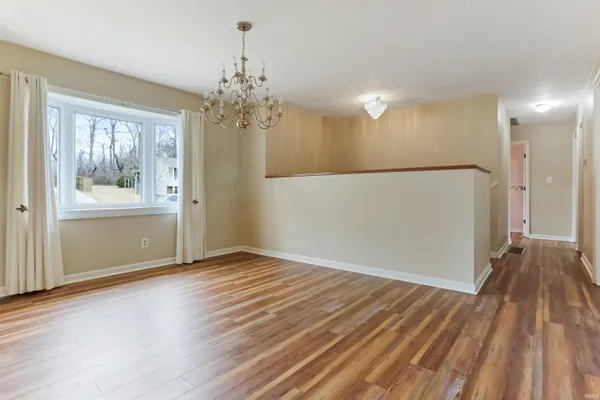 $245,000 | 6677 Concord Drive, Newburgh, IN 47630