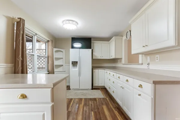 $245,000 | 6677 Concord Drive, Newburgh, IN 47630