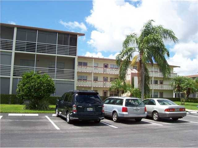 48 Preston F, Unit 480 Boca Raton, FL 33434 - Photo 1 of 5 Primary Photo