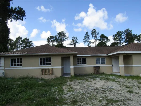 $1,325 | 4525 28th Street Southwest, Unit 4525, Lehigh Acres, FL 33973