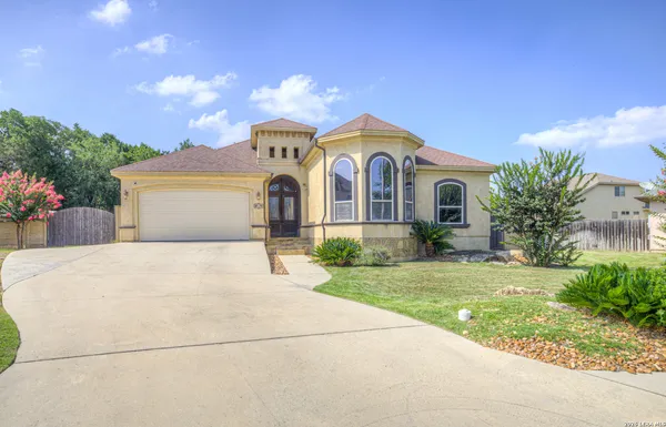 $549,990 | 838 Lodge Creek Drive, New Braunfels, TX 78132
