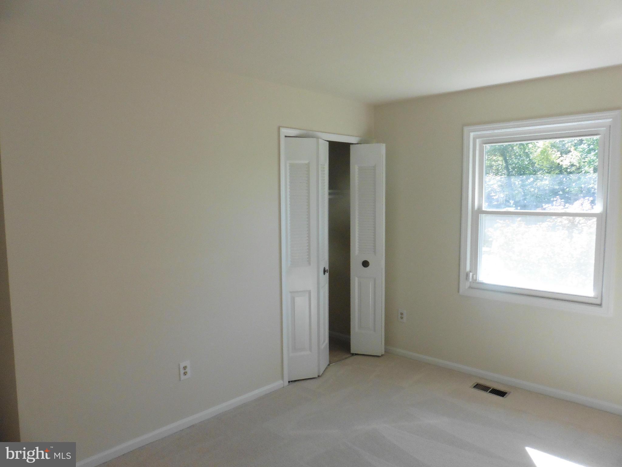 8489 Weems Road Manassas, VA 20110 - Photo 14 of 18 Upstairs Bedroom 2