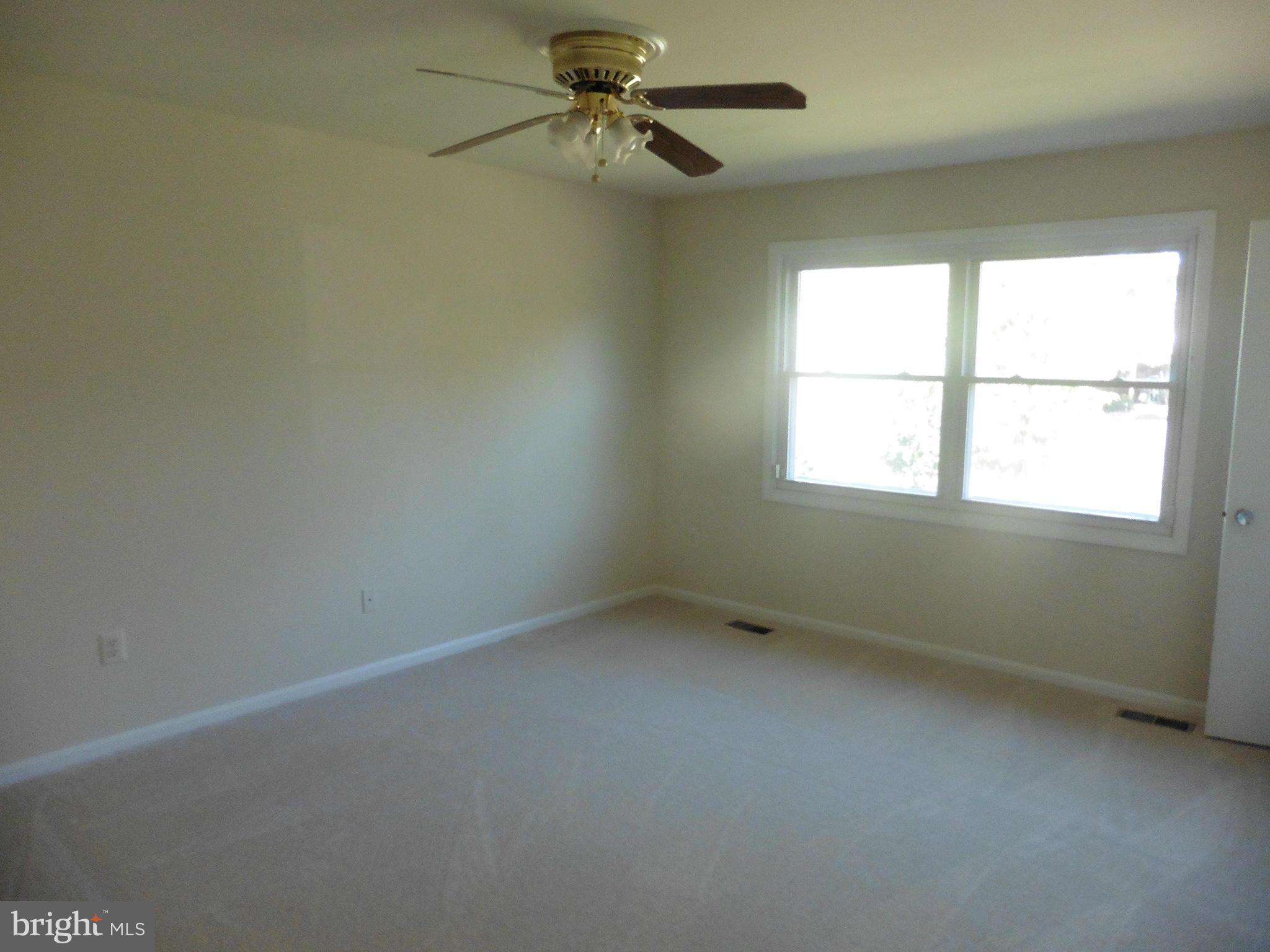 8489 Weems Road Manassas, VA 20110 - Photo 10 of 18 Bedroom (Master)