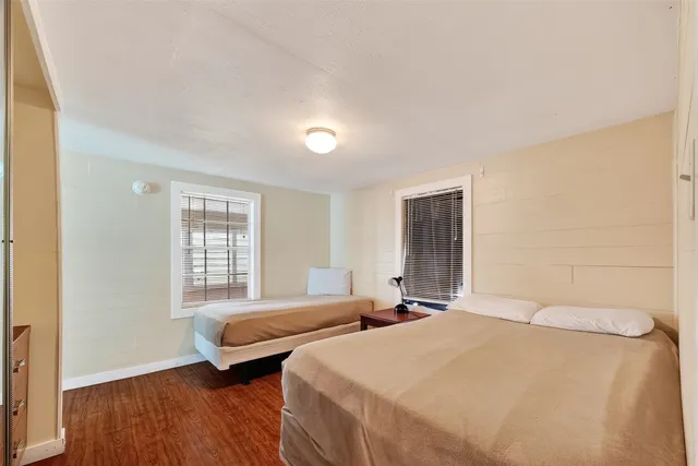 $1,495 | 1012 12th Street, Unit UP, Dickinson, TX 77539