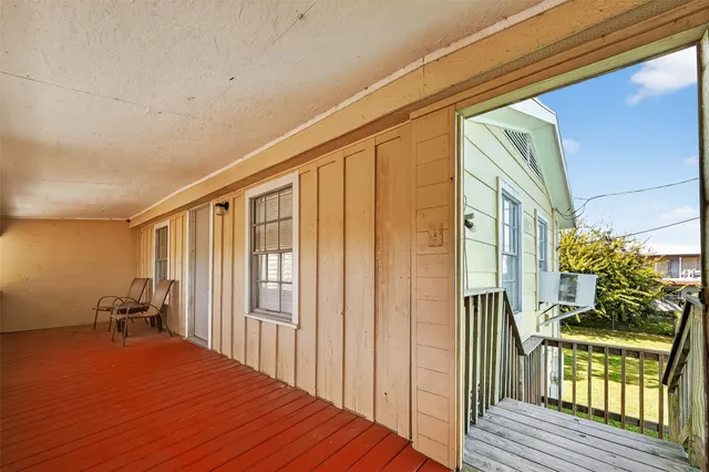 $1,495 | 1012 12th Street, Unit UP, Dickinson, TX 77539