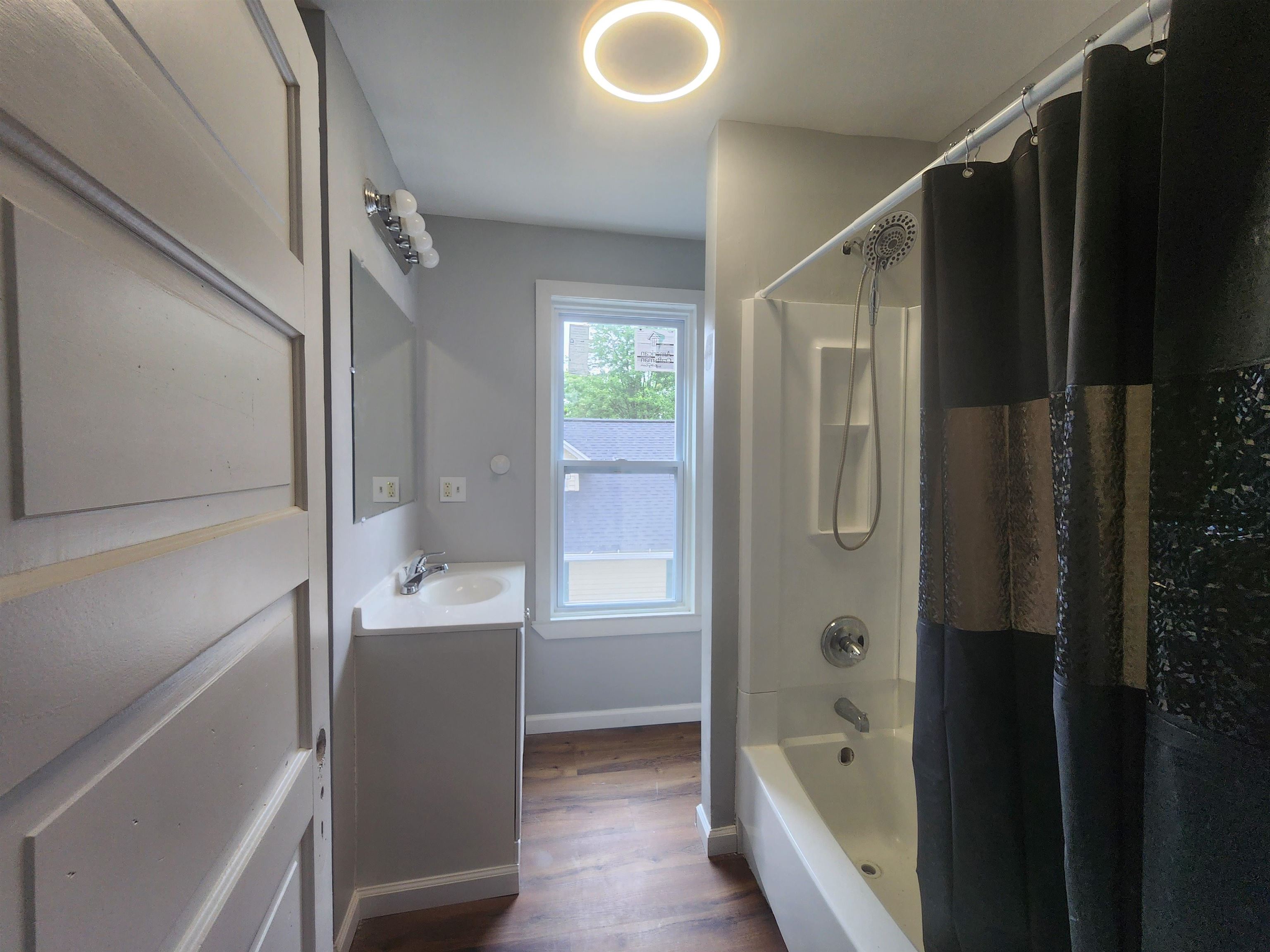 409 North Hampton Street Bay City, MI 48708 - Photo 21 of 37 Gallery Image 21