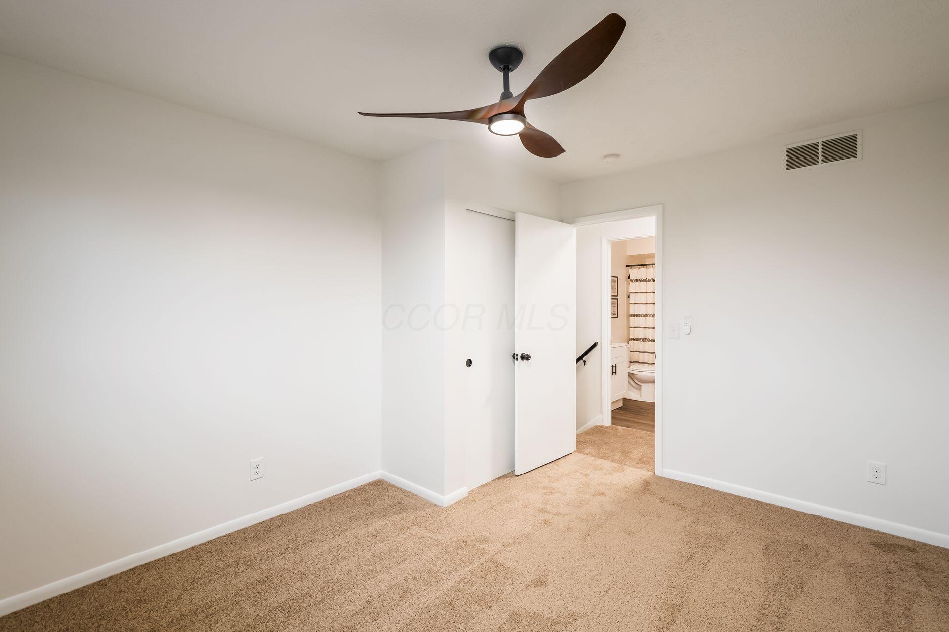 706 Ross Road Columbus, OH 43213 - Photo 29 of 39 031_ Rd Columbus OH 43213 USA
