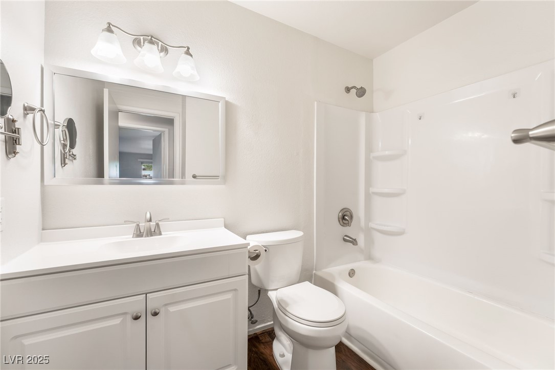 7019 Grassy Knoll Street Las Vegas, NV 89147 - Photo 14 of 21