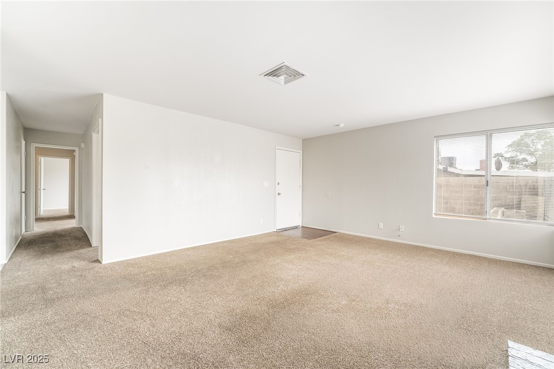 7019 Grassy Knoll Street Las Vegas, NV 89147 - Photo 5 of 21