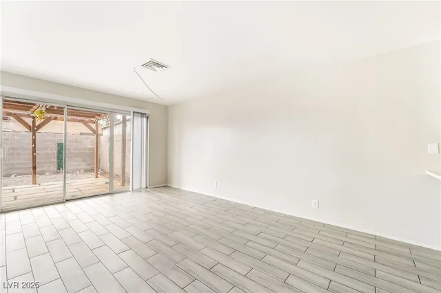 $1,700 | 7019 Grassy Knoll Street, Las Vegas, NV 89147