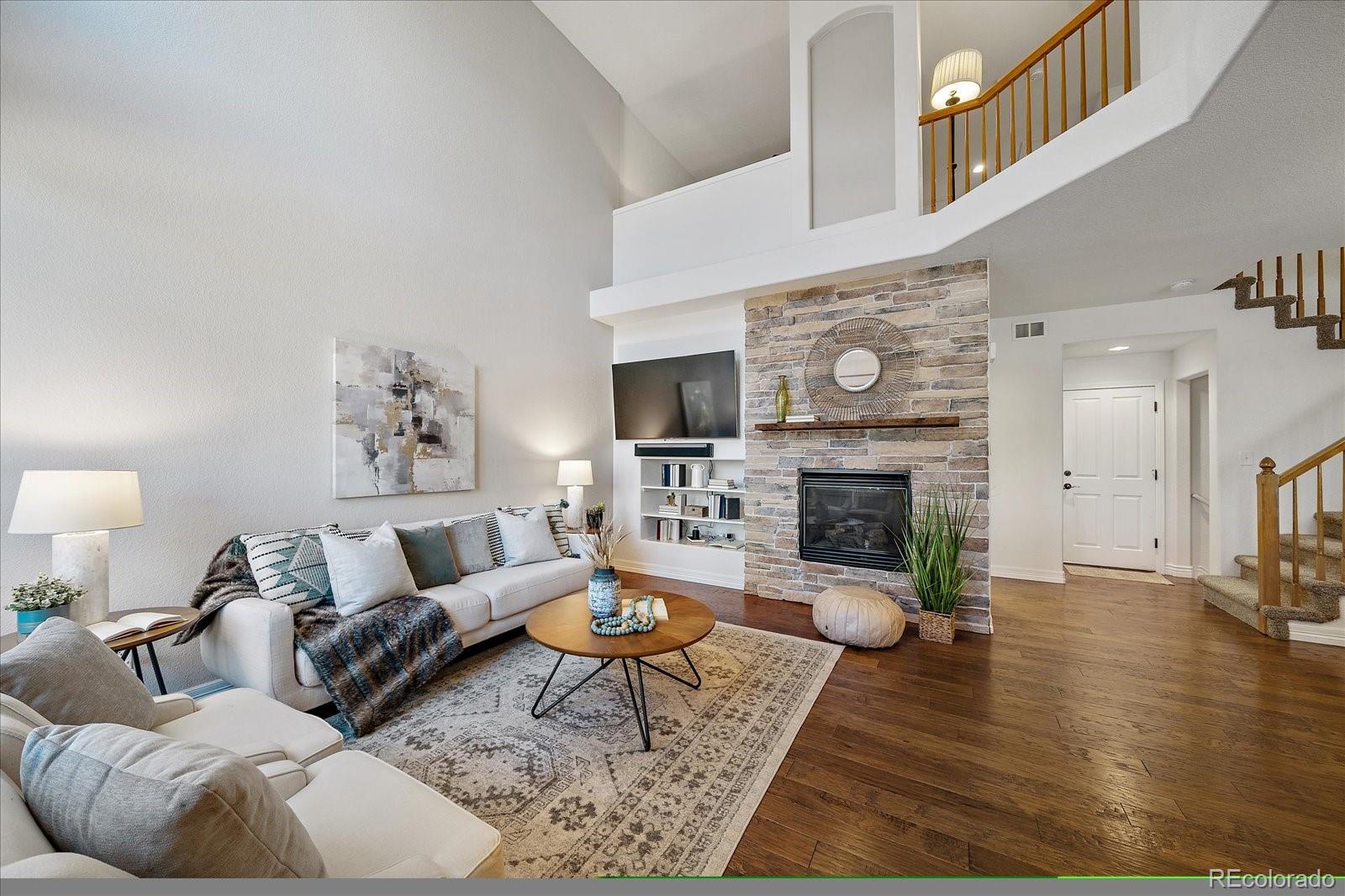 8924 Tappy Toorie Place Highlands Ranch, CO 80129 - Photo 3 of 40 Gallery Image 3