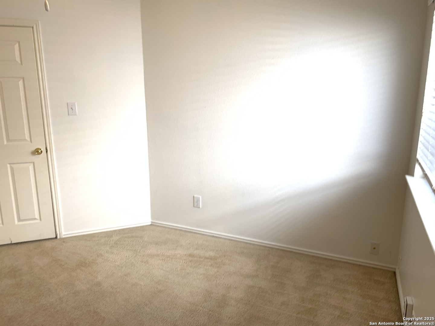 531 Rattler Bluff San Antonio, TX 78251 - Photo 33 of 36 a view of an empty room and a window