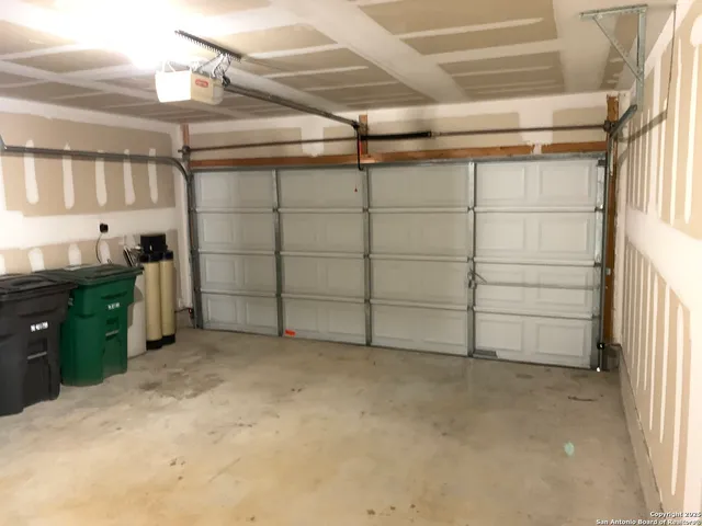a view of a garage