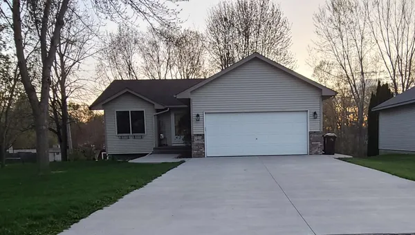 $330,000 | 1201 Juniper Lane, Buffalo, MN 55313