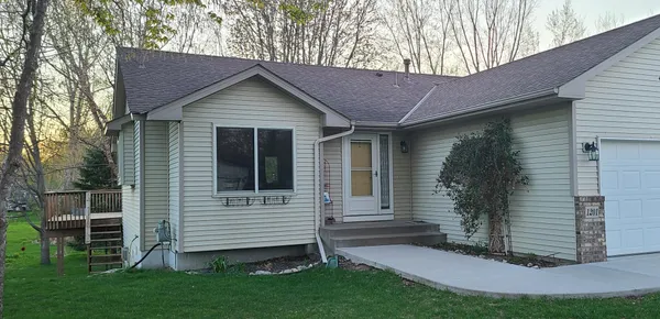 $330,000 | 1201 Juniper Lane, Buffalo, MN 55313
