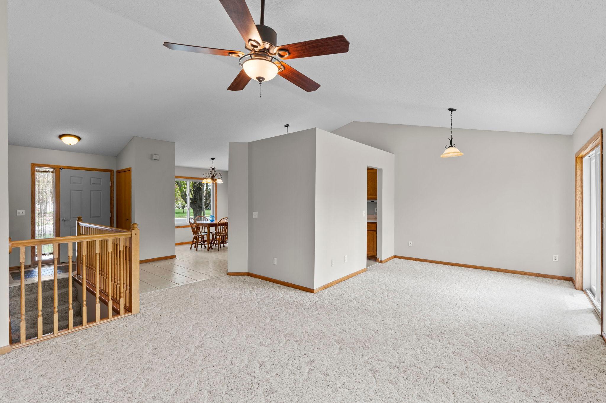 1201 Juniper Lane Buffalo, MN 55313 - Photo 8 of 54