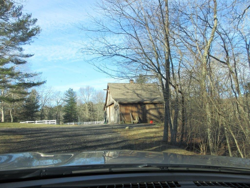24 Wolf Rock Road Exeter, RI 02822 - Photo 2 of 3