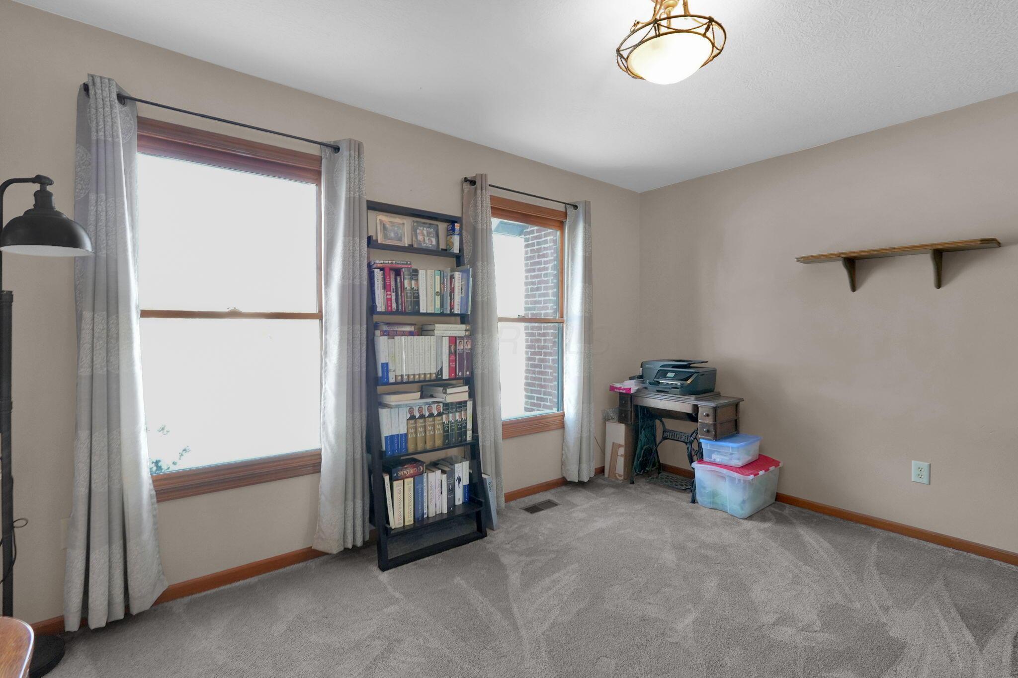 55 Roland Court Pataskala, OH 43062 - Photo 8 of 62 8-web-or-mls-55-roland-ct