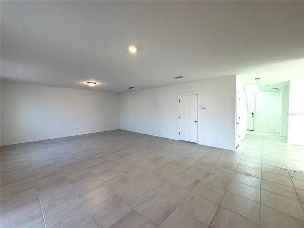 $2,599 | 2958 Sunstar Drive, St. Cloud, FL 34772