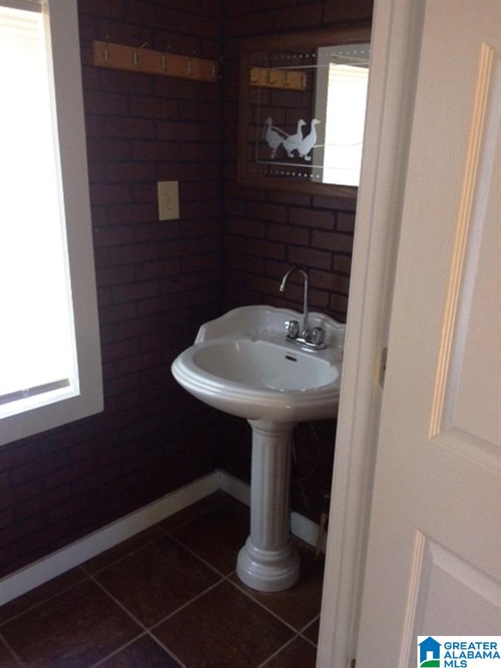 250 Jones Chapel Loop Springville, AL 35146 - Photo 7 of 19