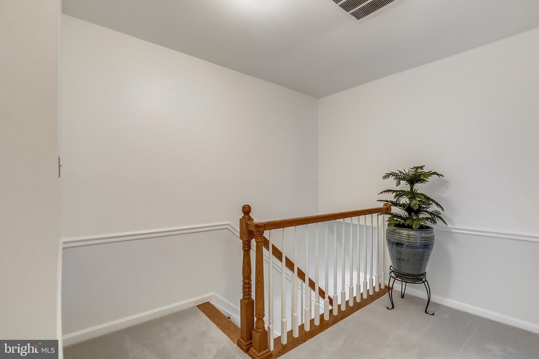 7216 Greentree Road Bethesda, MD 20817 - Photo 12 of 43 Gallery Image 12