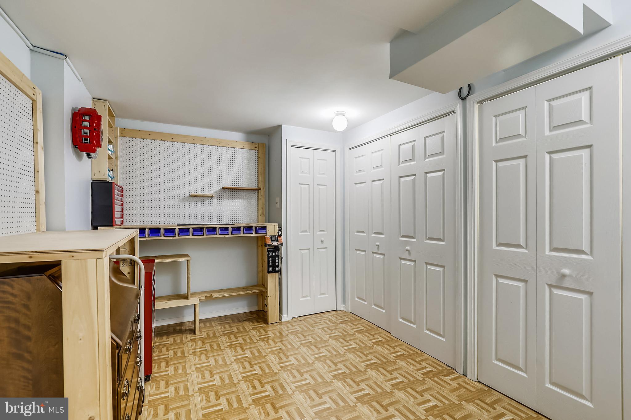 7216 Greentree Road Bethesda, MD 20817 - Photo 21 of 43 Gallery Image 21