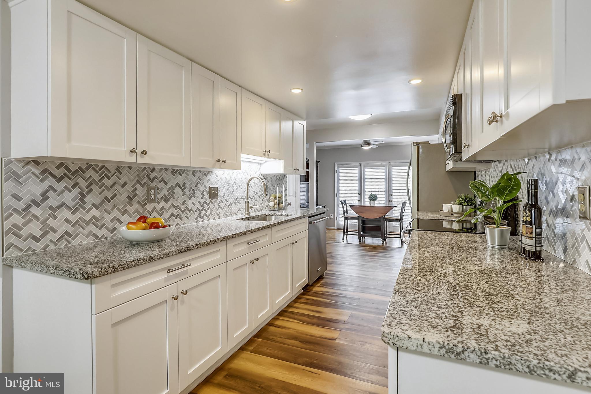 7216 Greentree Road Bethesda, MD 20817 - Photo 3 of 43 Gallery Image 3