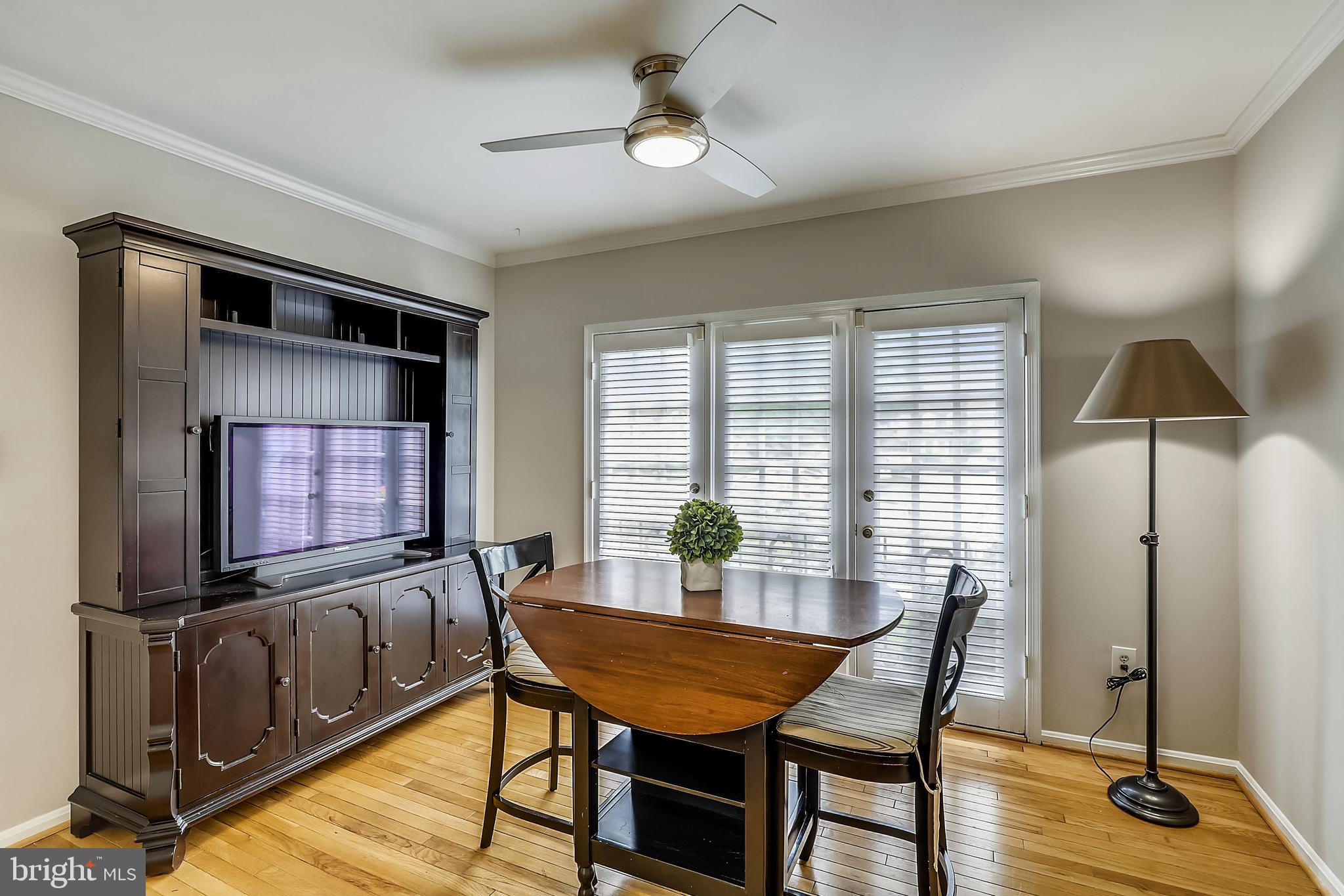 7216 Greentree Road Bethesda, MD 20817 - Photo 5 of 43 Gallery Image 5