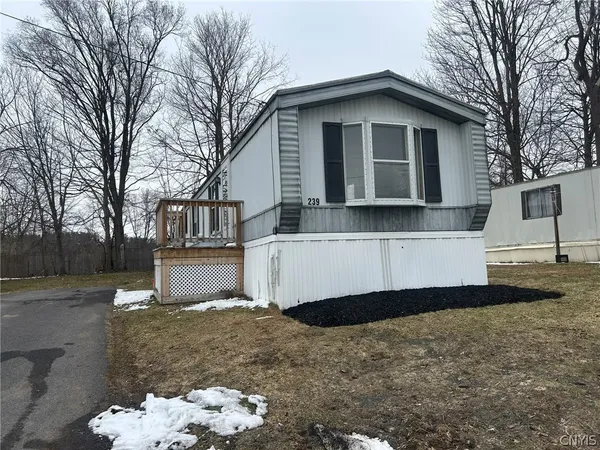 $59,500 | 239 Colonial Circle, Utica, NY 13502