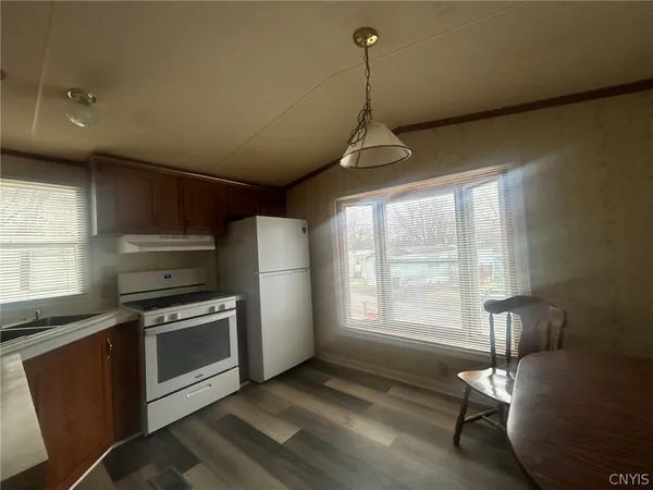 $59,500 | 239 Colonial Circle, Utica, NY 13502